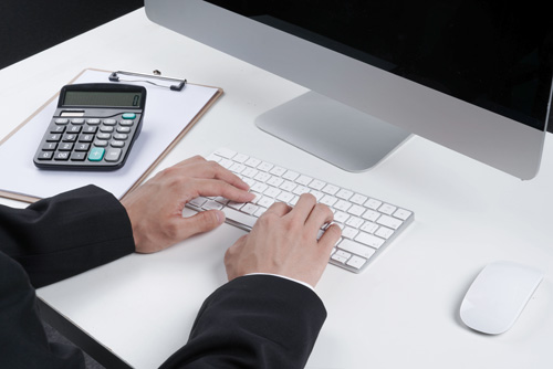 在云環境中，如何保證網絡安全？